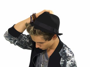 Elyar Fox Tickets Elyar Fox Tickets