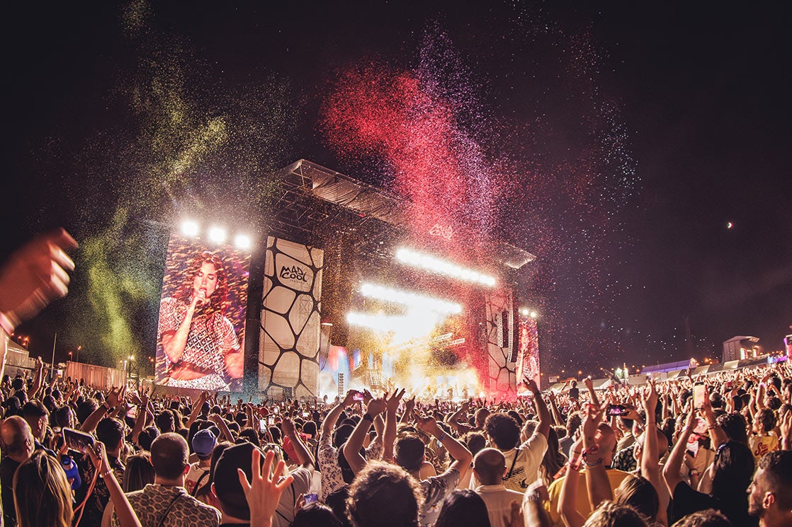 Mad Cool Festival Gallery night time by stage